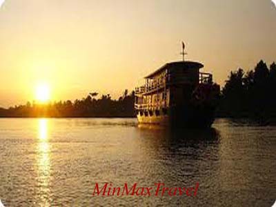 Le Cochinchine Cruise