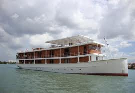 L'Amant Cruise