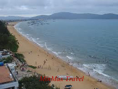 http://www.minmaxtravel.com/uploads/tours-gallery/2012-03-15.02.42.28-quynhonbeach.jpg