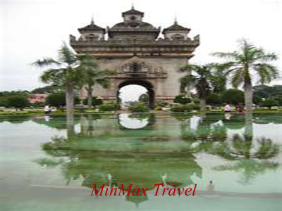 Patuxai Monumen in Vientiane