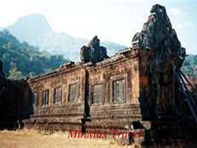 http://www.minmaxtravel.com/uploads/tours-gallery/2012-03-28.10.12.37-pakse2.jpg