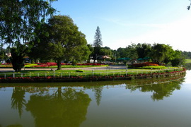 Exploring Viet Nam Tour 