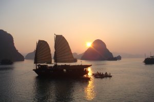 Hanoi And Halong Bay Discovery