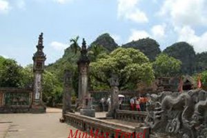 Hoa Lu & Tam Coc Tour