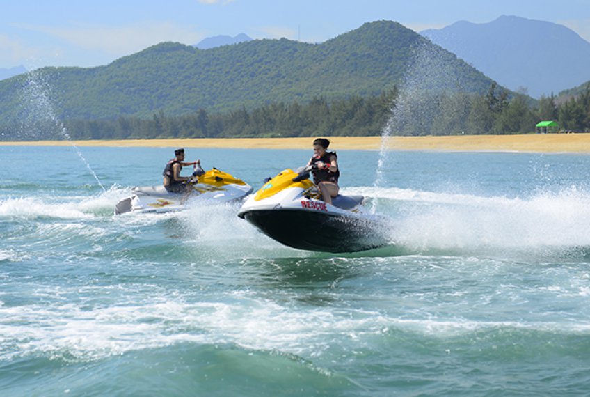 Water Sports in Vietnam 